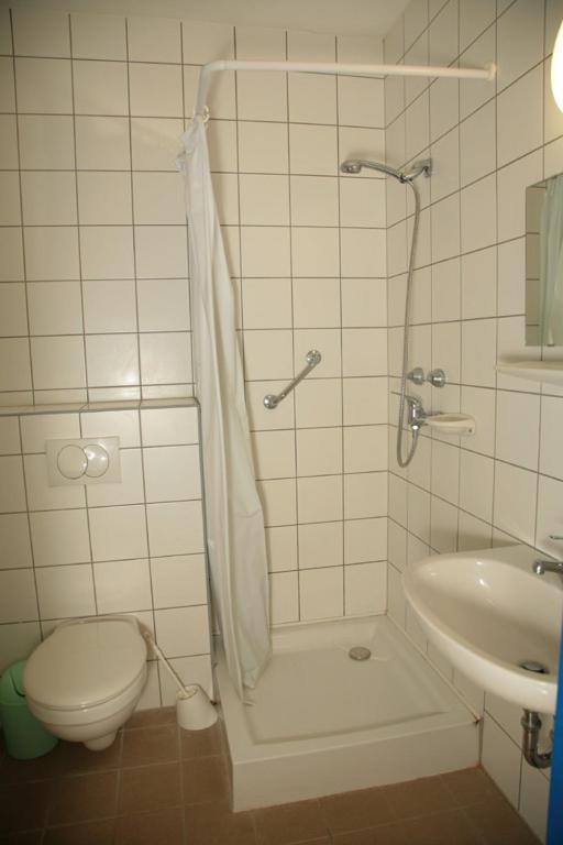 إغير Imola Hostel الغرفة الصورة